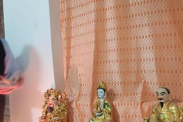 坐西朝东观音和财神如何摆放 坐西朝东观音和财神如何摆放图片