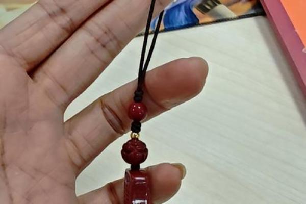 犯太岁戴平安扣有用吗 犯太岁带平安扣可以吗