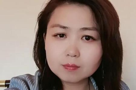 81年属鸡女45岁桃花劫是真的吗？如何化解感情危机