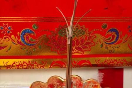 2001年属蛇男孩的正缘桃花年份具体在什么时候