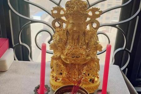 进门放财神摆件好可以吗 进门放财神摆件好可以吗视频