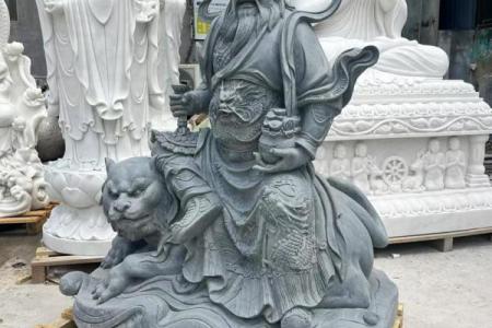 文财神和武财神摆放的最佳方位 文财神和武财神的摆放区别
