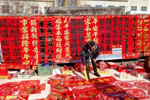 2025年12月适合安装大门的好日子有哪些讲究和禁忌