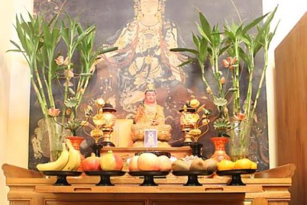 观音与财神正确摆放图 一个观音一个财神怎么摆放