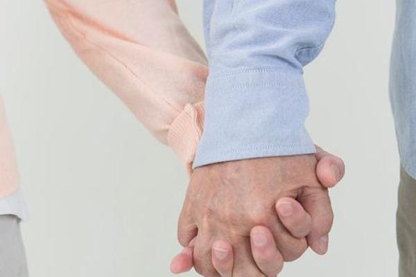 老夫妻 老夫妻牵手图片