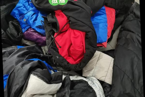 旧衣服直接扔掉不吉利吗 衣服剪破了再扔的寓意