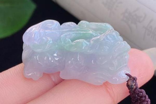 貔貅吊坠的佩戴忌讳和讲究 女人戴貔貅最佳属相