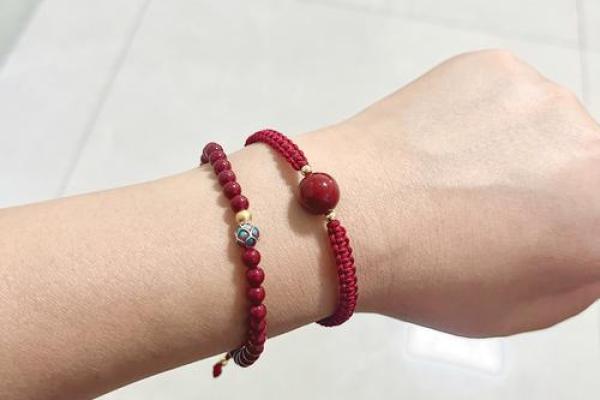 戴朱砂手串对身体好吗 朱砂最旺的属相女
