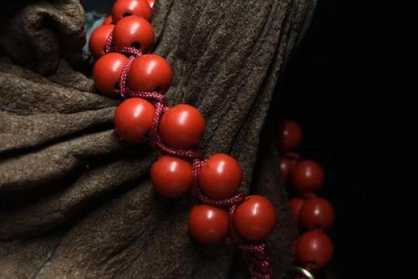 男士适合带朱砂手串吗 男士适合带朱砂手串吗视频