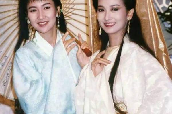 ‌梅花美女打一正确生肖‌：蛇（白蛇传梅花精幻化人形）