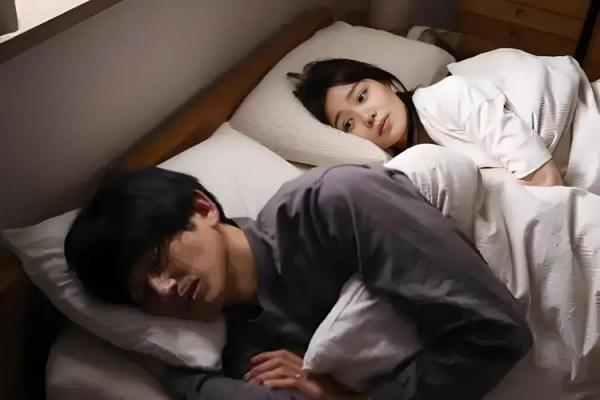 夫妻多久不同房属于无性婚姻 夫妻多久没有性生活有问题