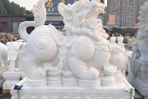 貔貅可以放家里吗 貔貅可以摆放家里吗