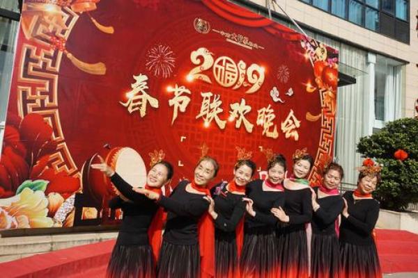 载歌载舞打一个生肖 载歌载舞打一个生肖或数字
