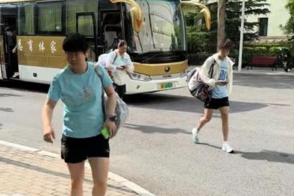 干干净净是什么生肖