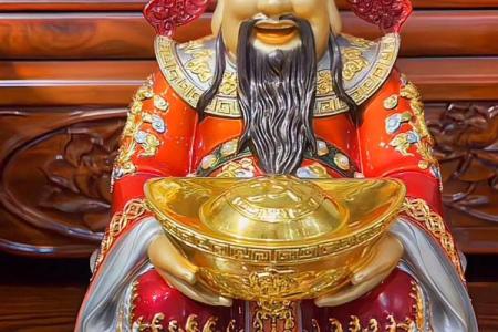 财神爷前放几个供盘 财神爷供在哪里比较好