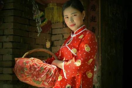 回娘家的媳妇中文版 回娘家的女人歌曲原唱播放