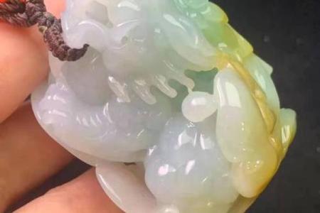 把玩貔貅手把件的讲究和忌讳 貔貅手把件怎么戴是正确的