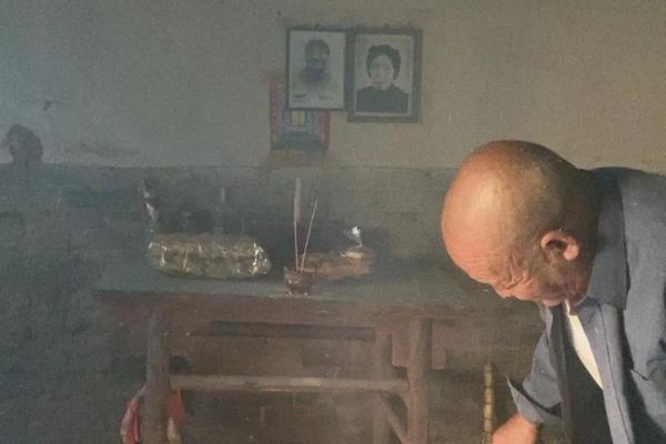 七月十五上坟的最佳时间(七月十五上坟最佳时间中亢节下午上可以吗)