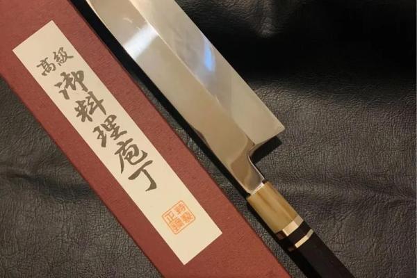 刀挂在家里什么位置好 刀挂在哪里好