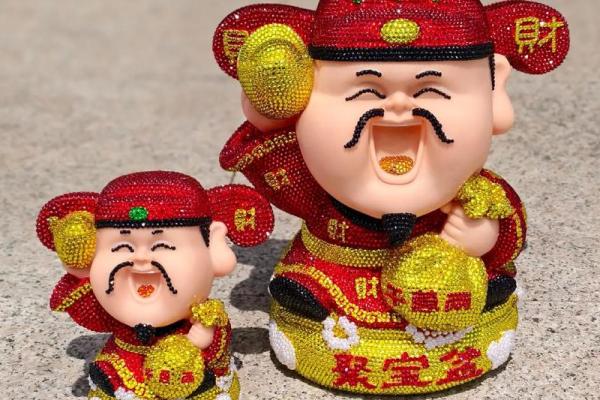 财神爷前摆放什么植物招财 财神爷摆放的最佳方位