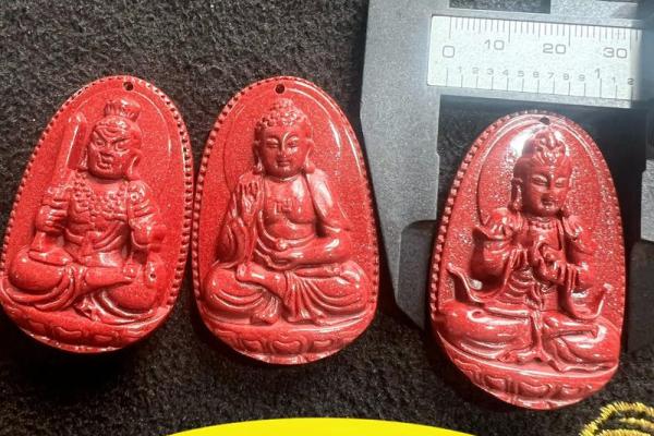 属鸡的人能佩戴朱砂守护神饰品吗 属鸡的人能佩戴朱砂守护神饰品吗女