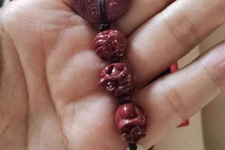 不宜戴朱砂的生肖 哪些生肖人不能带朱砂