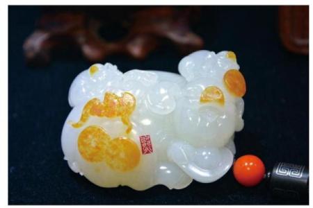 运转乾坤化吉祥指什么生肖 运转乾坤化吉祥打一正确生肖