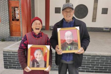 长辈的遗像挂在家里的什么位置好 长辈遗像怎么挂