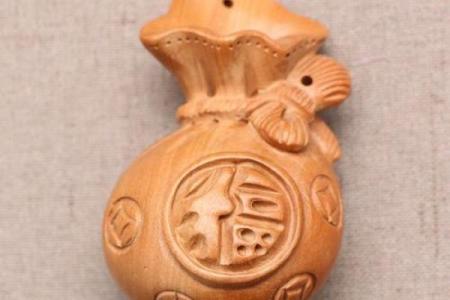 桃木挂在家里哪最好 桃木挂件摆放位置