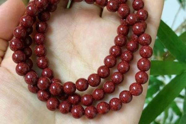 朱砂可以给别人戴吗 朱砂可以借给别人戴吗