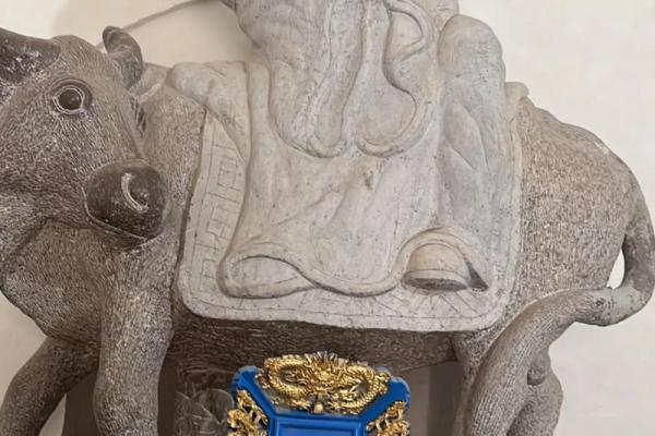 老君和财神左右怎么放 老君爷神位