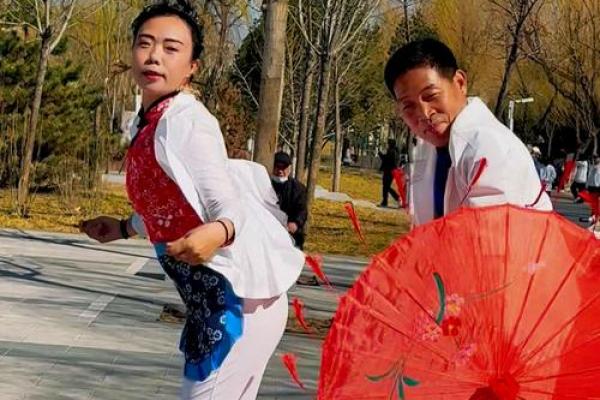 舞蹈回娘家比赛一等奖 舞蹈回娘家报幕词串词
