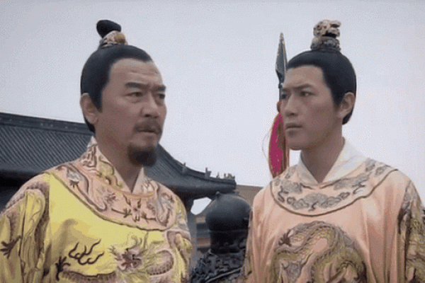 钦差大臣打一生肖(钦差大臣的意思是什么)
