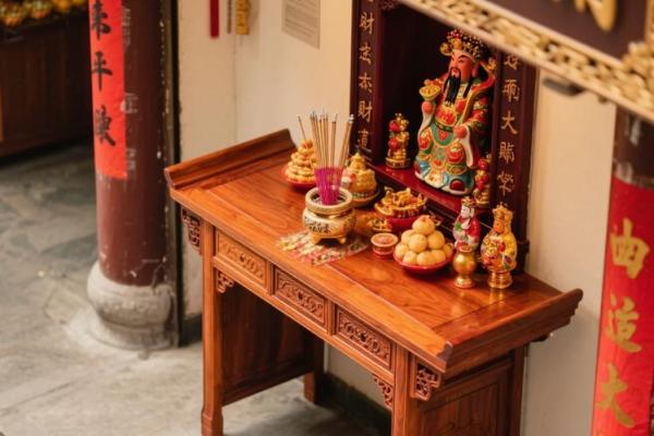 财神爷摆放禁忌 财神爷摆放位置坐东朝西好吗