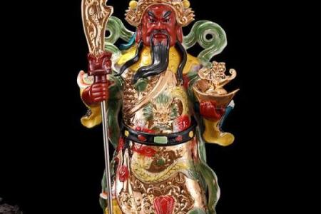 财神观音关公神像什么顺序摆 财神观音关公左右位置