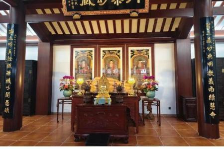 一个观音一个财神怎么摆放 财神和观音可以放在一起吗