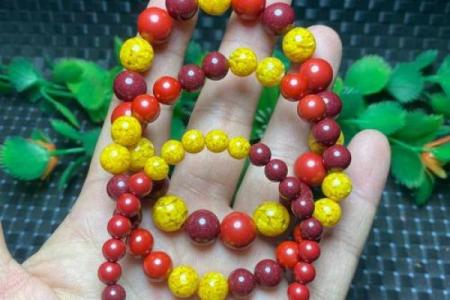 女士能戴朱砂手串吗 女士能戴朱砂手串吗图片