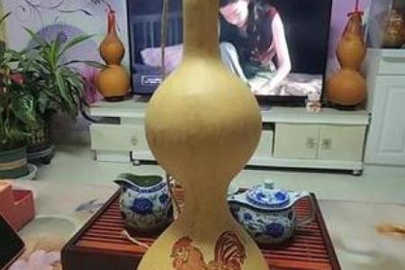 葫芦图挂在家里什么位置好 葫芦挂在家里位置图片客厅
