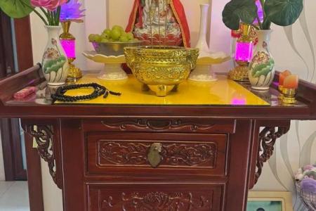 保家仙摆放在财神哪侧 保家仙和财神摆放图片