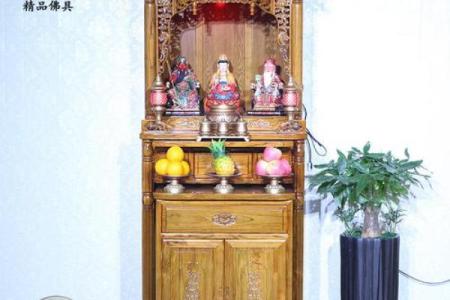 财神爷和观音摆放图片 财神爷和观音摆放图片高清