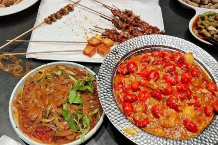‌忠心不二是什么生肖 → 狗（犬忠护主，至死不二）‌