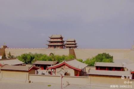 ‌错落有致是什么生肖 → 羊（羊群错落，山致有序）‌