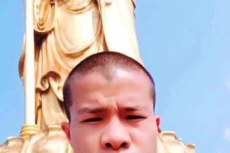 摆老资格是什么生肖(摆老资格的人有什么表现)