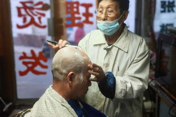 传统剃头 传统剃头刮脸