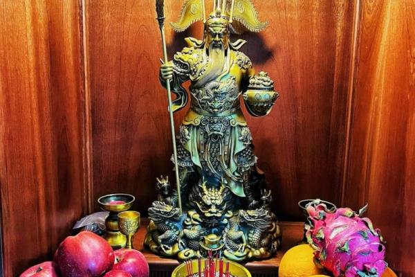 财神爷生日七月二十二有哪些传统习俗和禁忌需要注意避免？