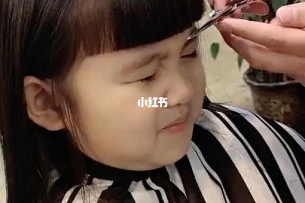 正月里剪头发倒霉一年(正月里剪头发倒霉一年吗)