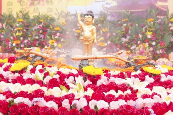 四月初八浴佛节的由来和庆祝方式，民间有哪些讲究？