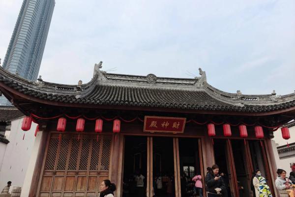 财神庙一年可以拜几次 财神庙过年开门吗